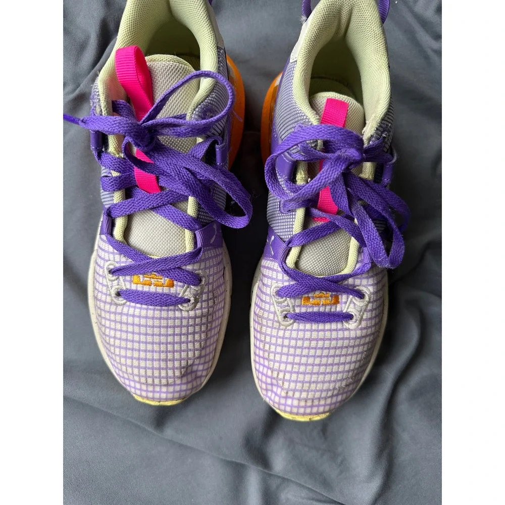Nike LeBron 21 GS Purple Gaze Basketball Shoes DQ8650-101 Mens 5.5Y Womens 7